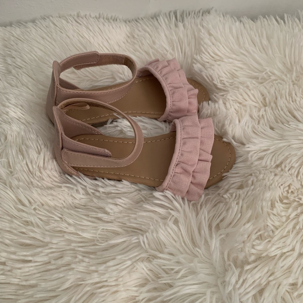 Old navy Pink ruffle sandals